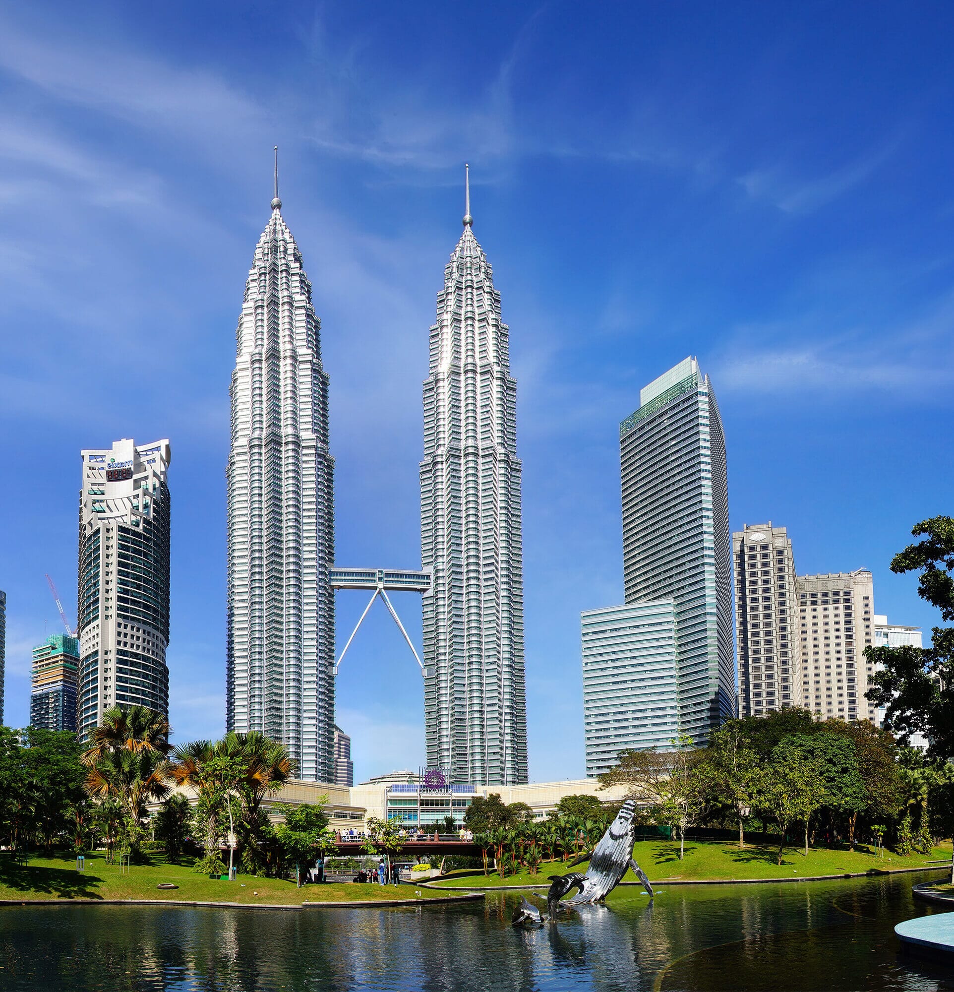 With our expert team in Malaysia, we can offer a wide range of integrated outsourced solutions that reduce costs, ensure compliance, and promote success. Get in touch to find out how we can help assist your business in Malaysia.