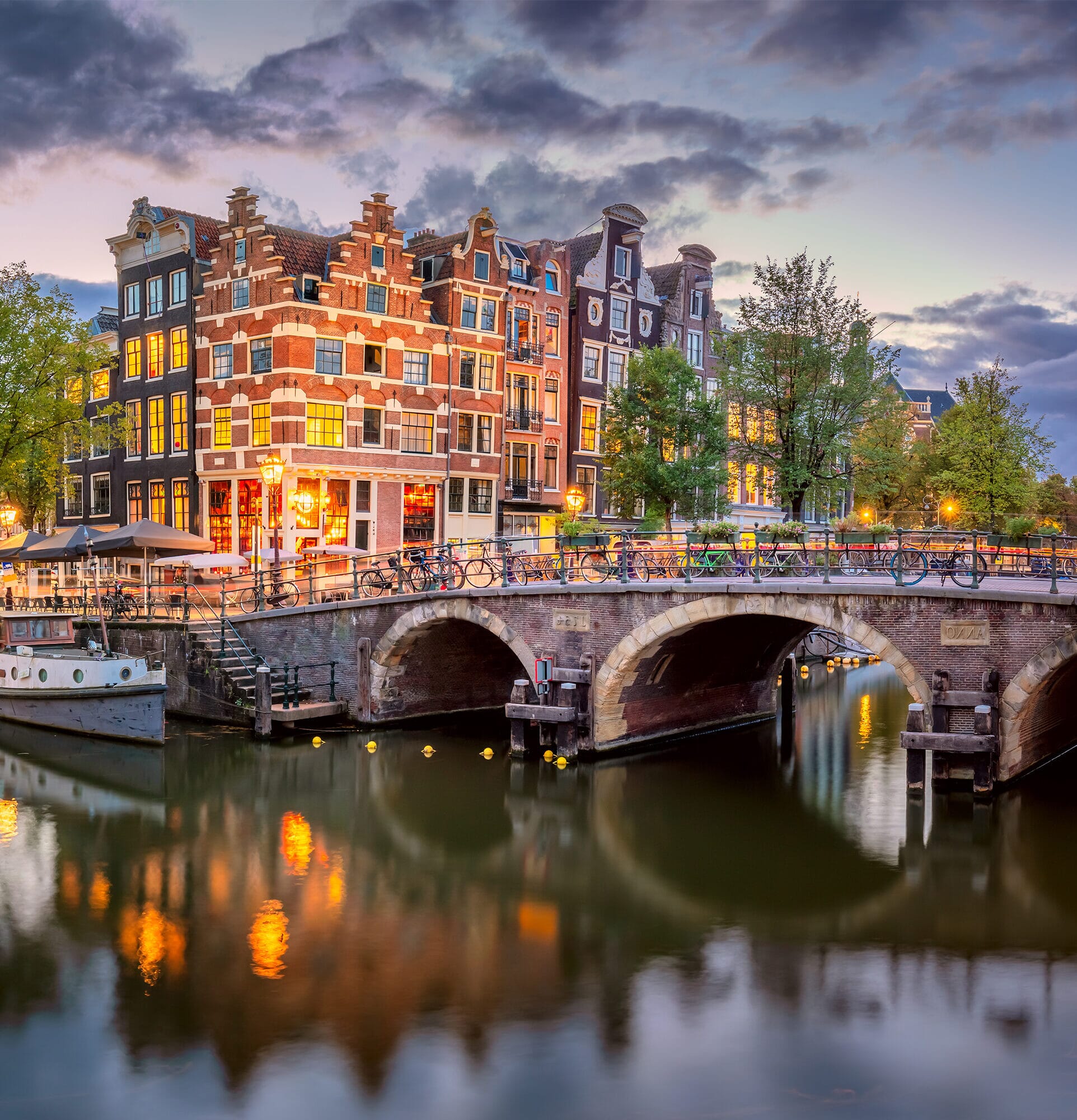 Black Mountain has a team of experts in the Netherlands, offering businesses a wide range of outsourced solutions from Employee Benefits, Payroll and HR to Technology and financial services. Get in touch to learn more about how we can help your business.