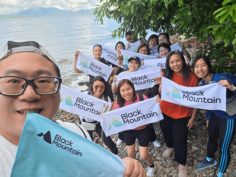 Black Mountain ESG initiative, sandy bay shoreline clean up